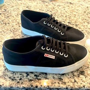 Superga sneakers